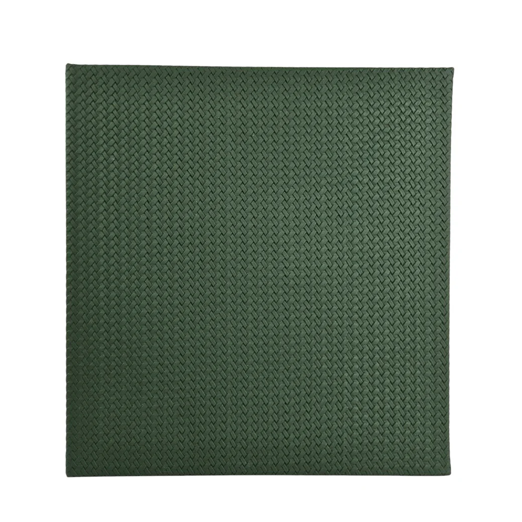 ปกอัลบั้มหนังลายสาน GREEN